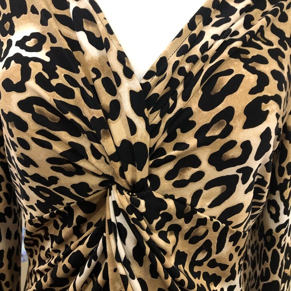 Leopard print top - Picture 2 of 5